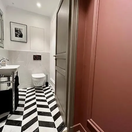 Sur Le Toit, Duplex, 5 Pieces 160m2, Piscine * Villeneuve-Loubet