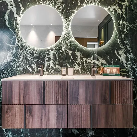 Sur Le Toit, Duplex, 5 Pieces 160m2, Piscine * Villeneuve-Loubet