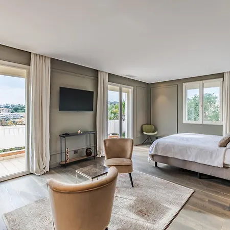 Lejlighed Sur Le Toit, Duplex, 5 Pieces 160m2, Piscine Villeneuve-Loubet